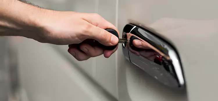 Why Choose Our Auto Locksmith Team in Strathmore, AB?