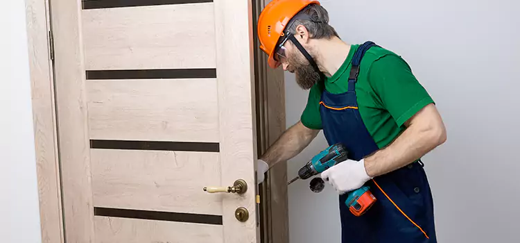 Replace Internal Door Handle with Lock Strathmore