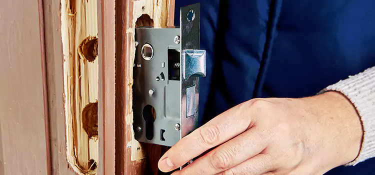 Garage Door Lock Replacement Strathmore